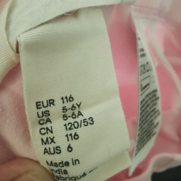 2/$15 H&M Bike shorts girls size 5-6 years - Picture 2 of 4